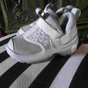 Jordan shoes for toddlers